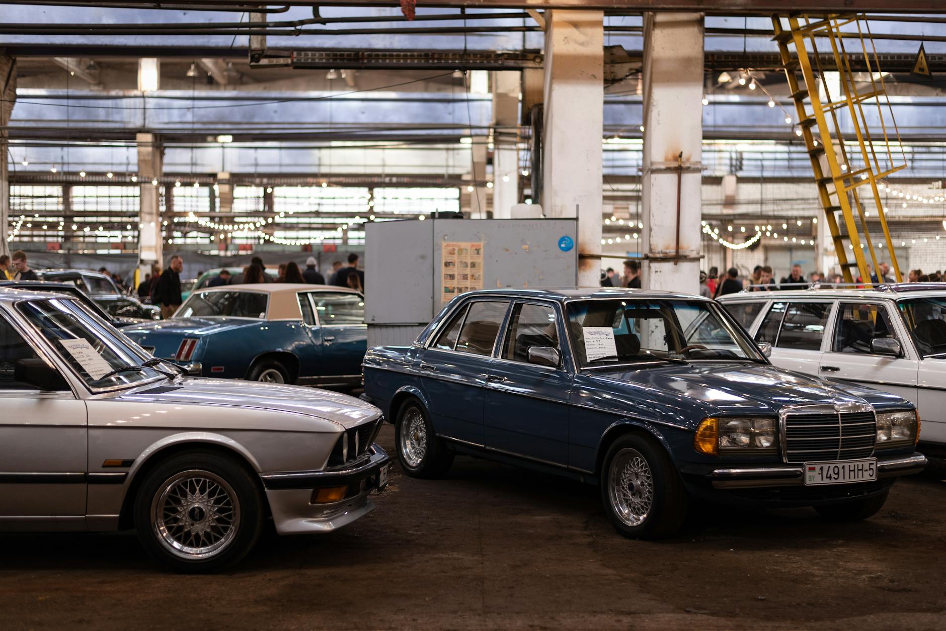 메르세데스-벤츠 EQA